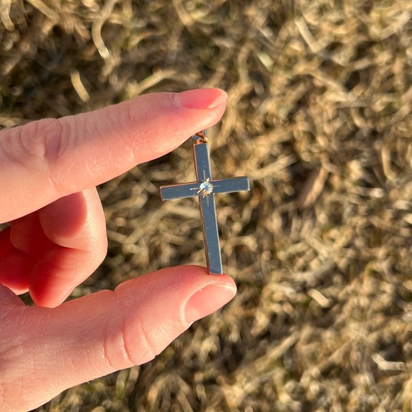 Gold Tone Cross Pendant - Picture 6 of 11